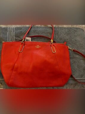 Coach Kelsey Red Leather Shoulder Bag with Gold Hardware NWT small defects